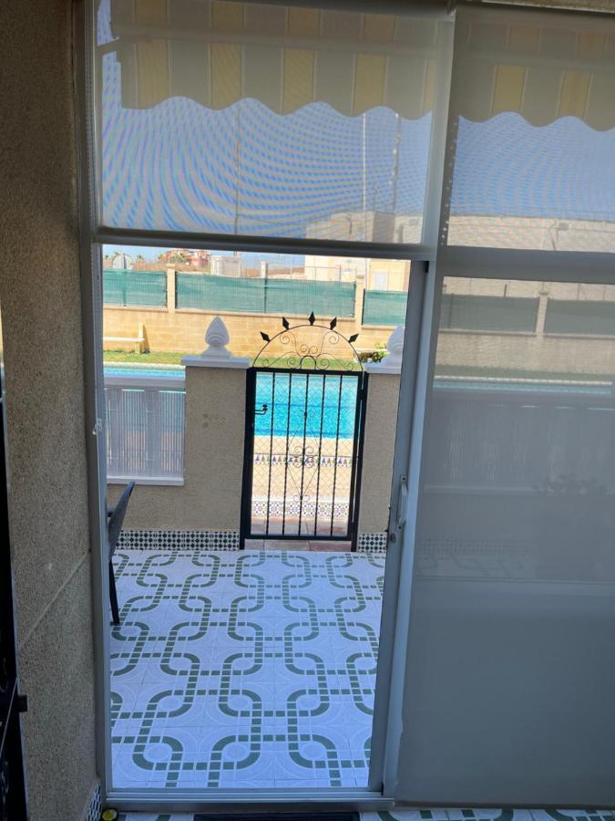 Appartement Villa-Celine Torrevieja Luaran gambar