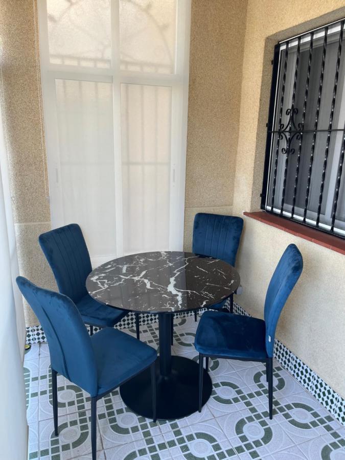 Appartement Villa-Celine Torrevieja Luaran gambar